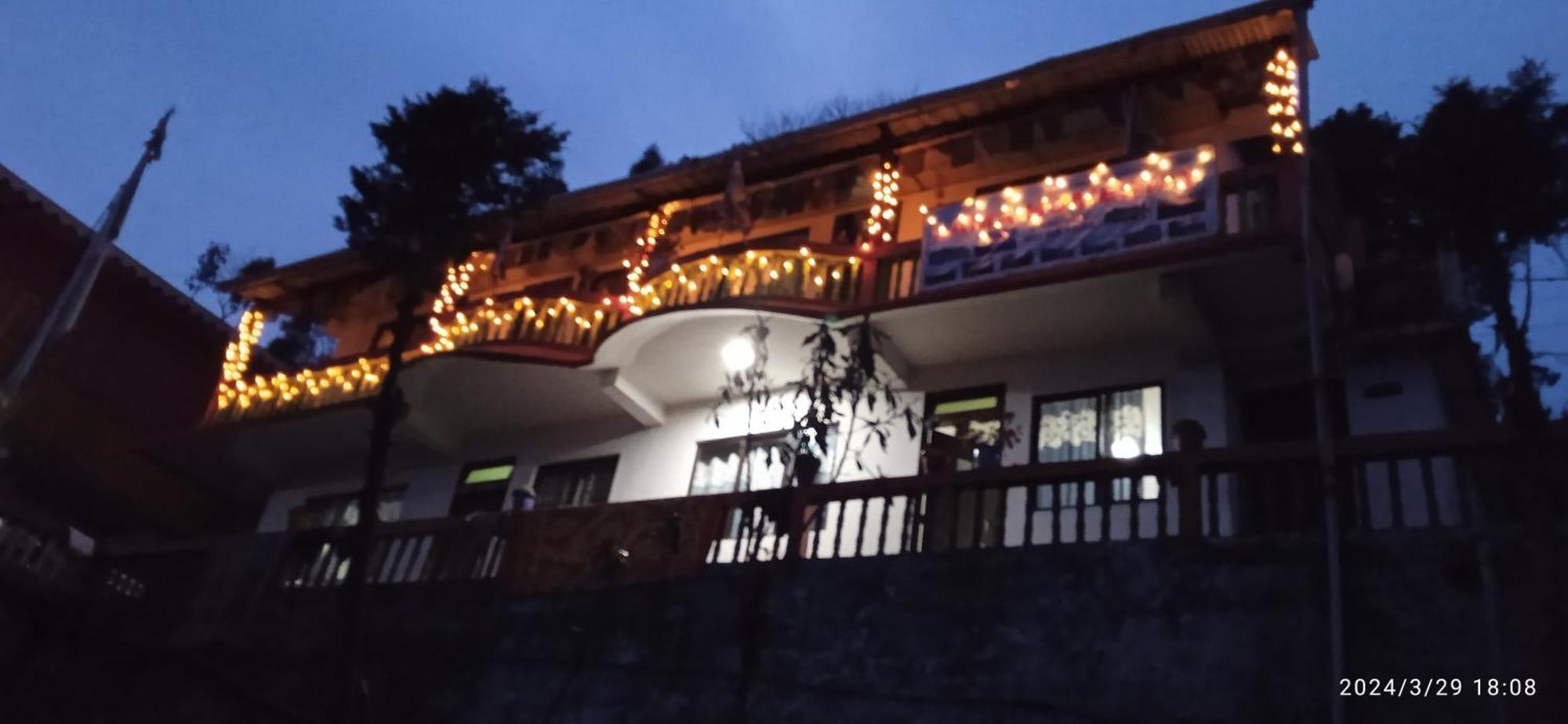 Lama Homestay Darjeeling  Luaran gambar